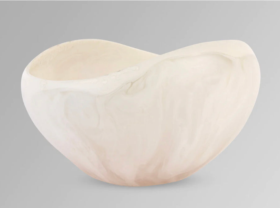 SMALL BOWL BEETLE CHALK