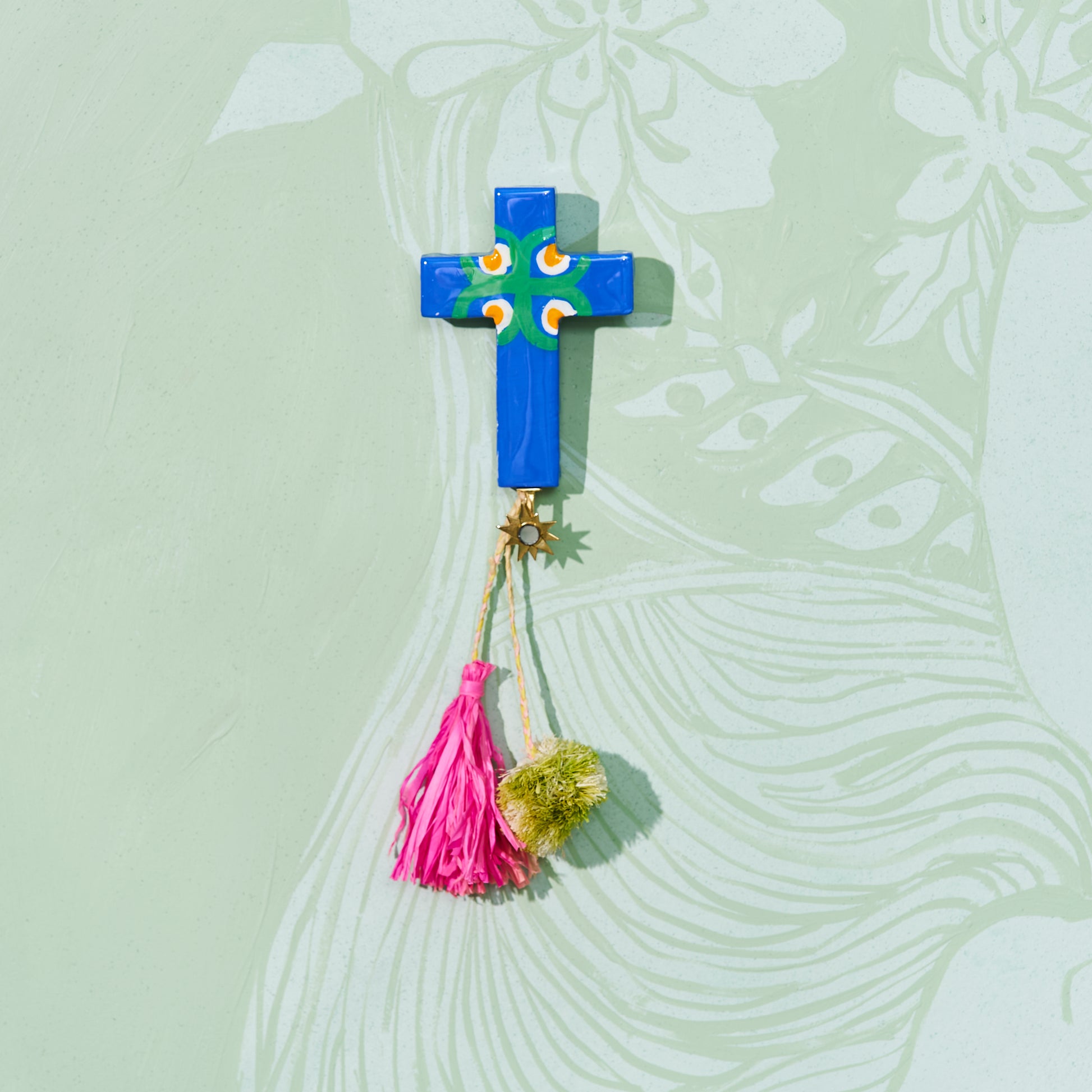 Cross Resin Tile #20